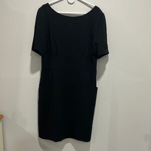 Tahari Arthur S levine Elegant Black Dress